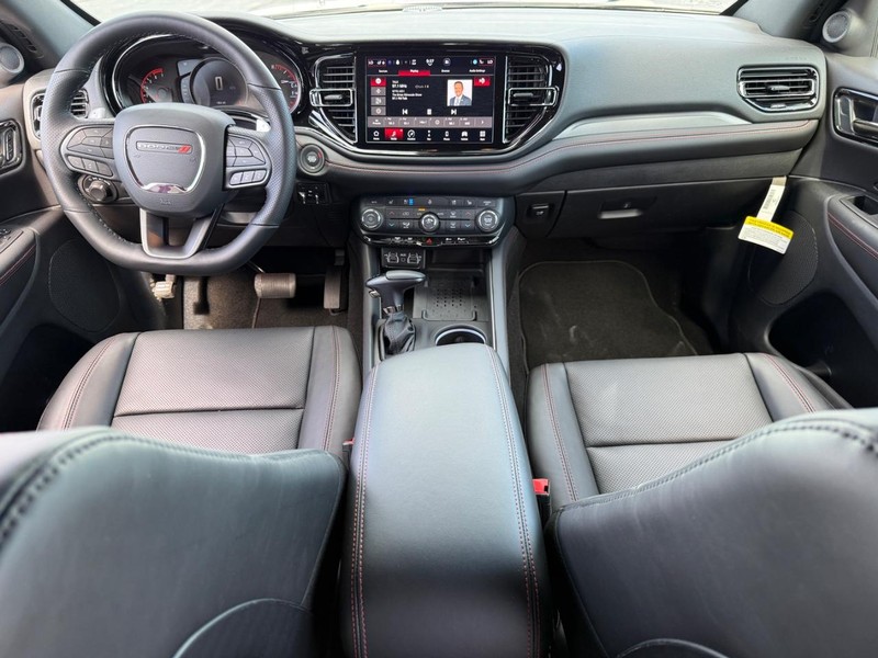 Dodge Durango Vehicle Full-screen Gallery Image 9