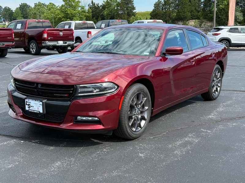 Dodge Charger Vehicle Full-screen Gallery Image 8
