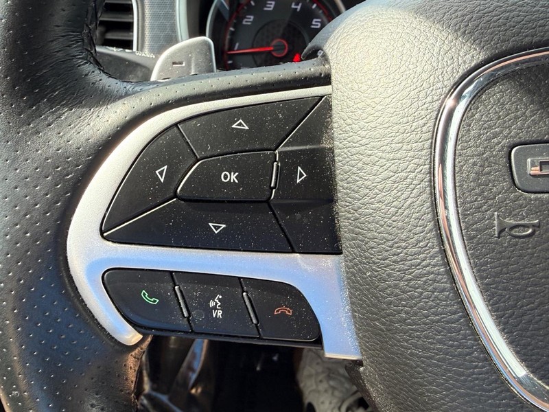 Dodge Charger Vehicle Full-screen Gallery Image 18