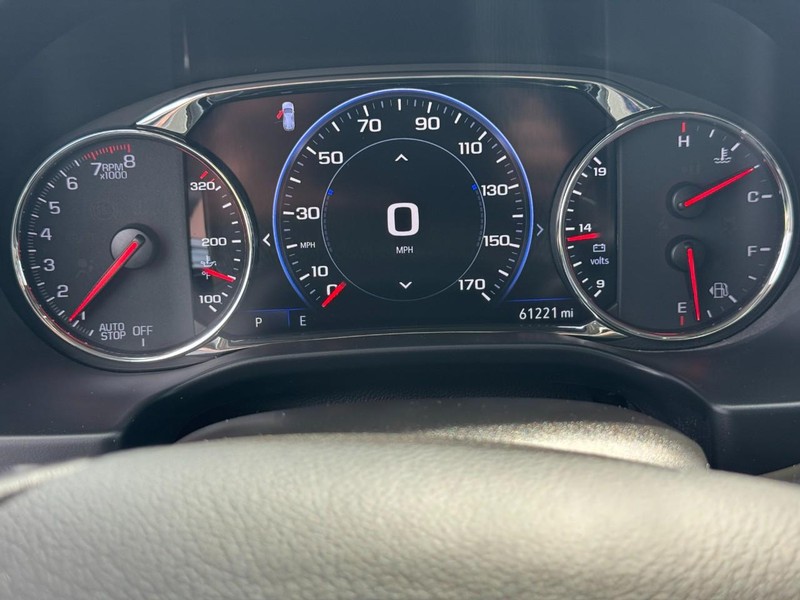 GMC Acadia Vehicle Full-screen Gallery Image 22