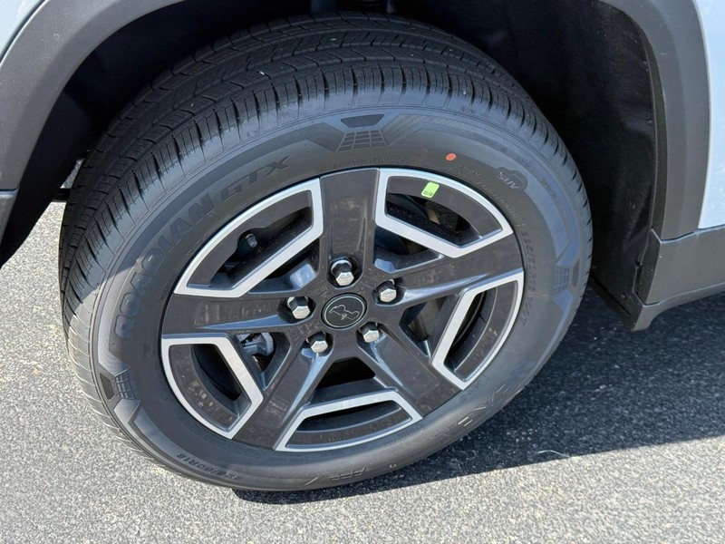 Jeep Cherokee Vehicle Full-screen Gallery Image 5
