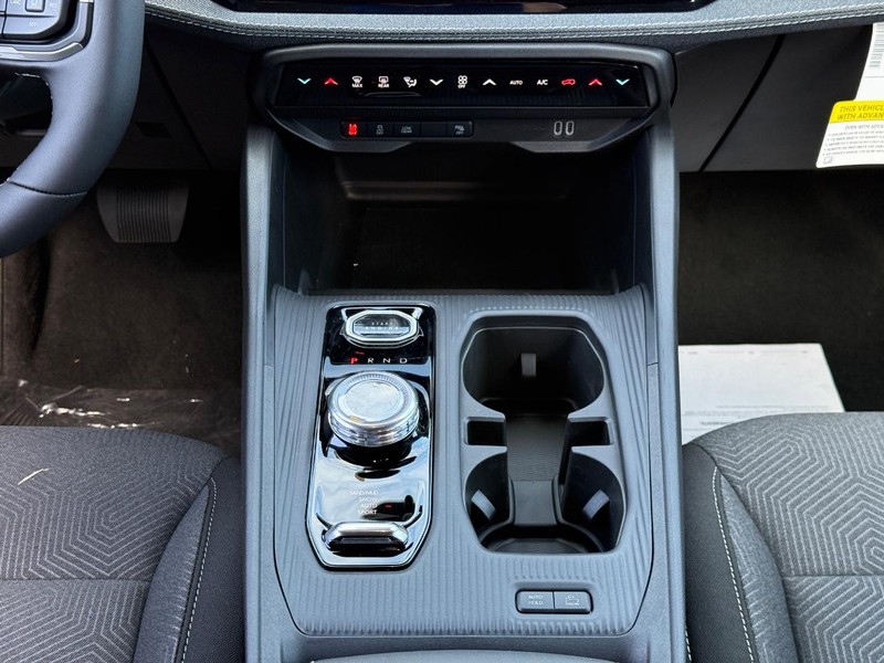 Jeep Cherokee Vehicle Full-screen Gallery Image 10