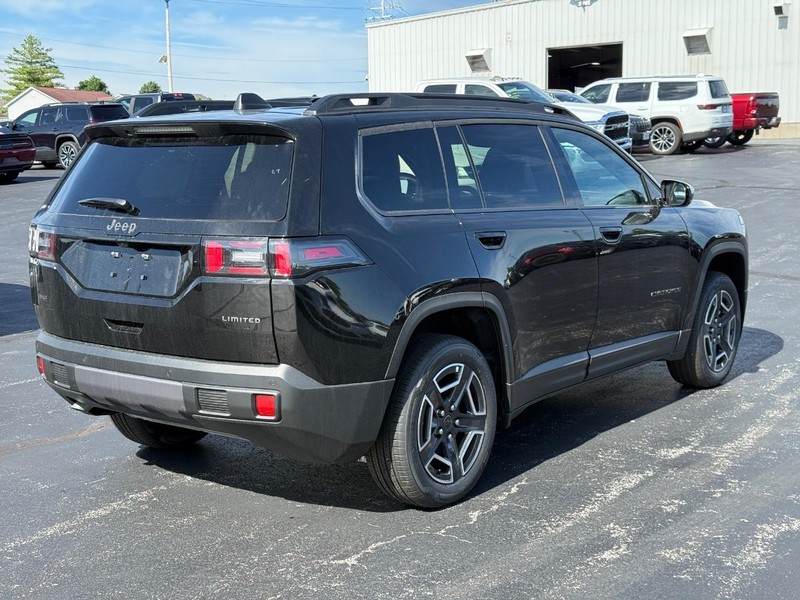 Jeep Cherokee Vehicle Full-screen Gallery Image 3