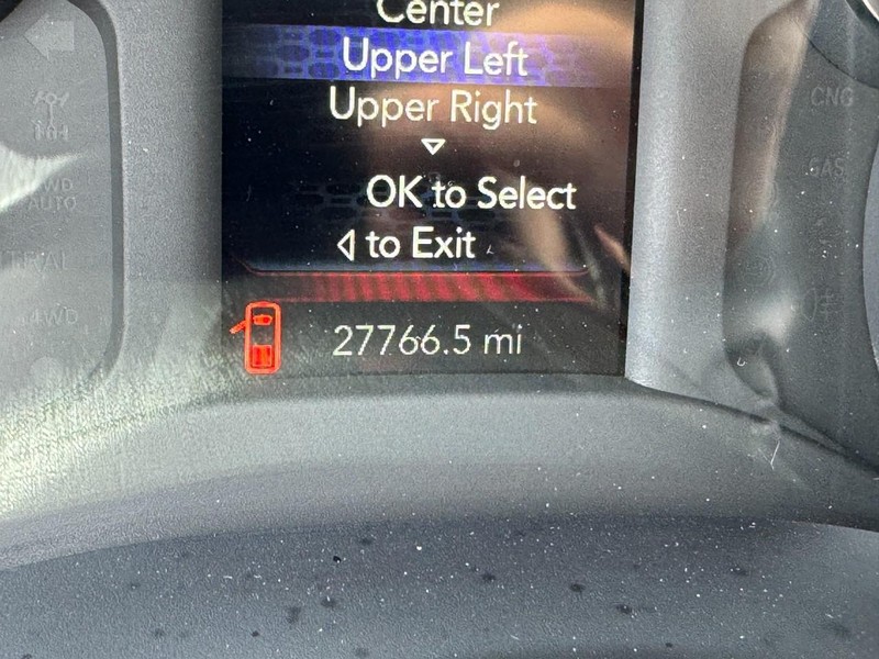 Ram 2500 Vehicle Full-screen Gallery Image 22