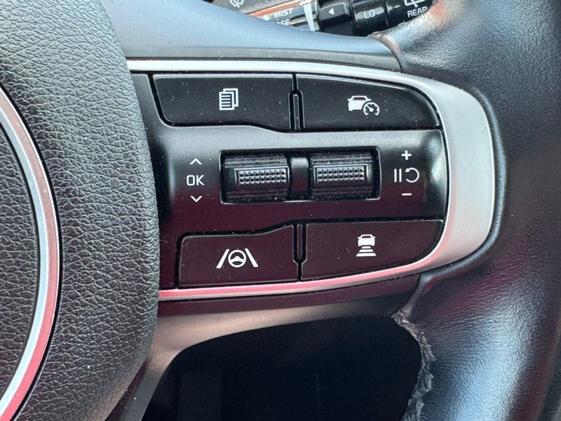 Kia Sportage Vehicle Full-screen Gallery Image 20