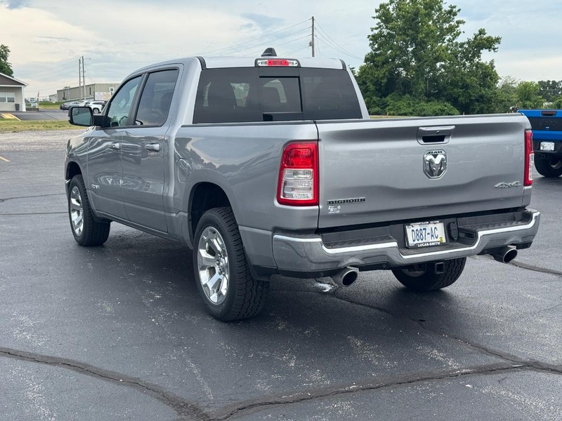Ram 1500 Vehicle Full-screen Gallery Image 7