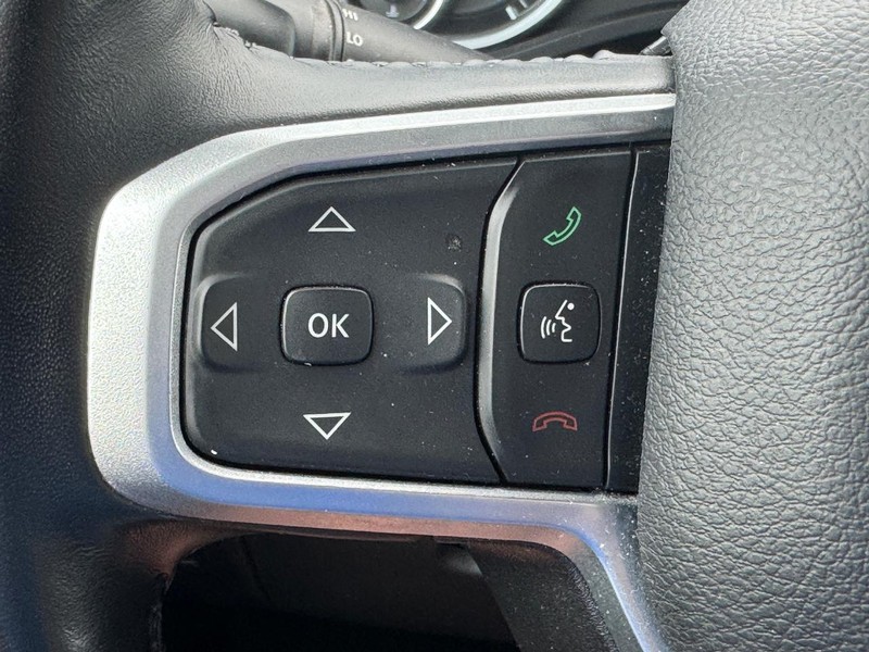 Ram 1500 Vehicle Full-screen Gallery Image 19