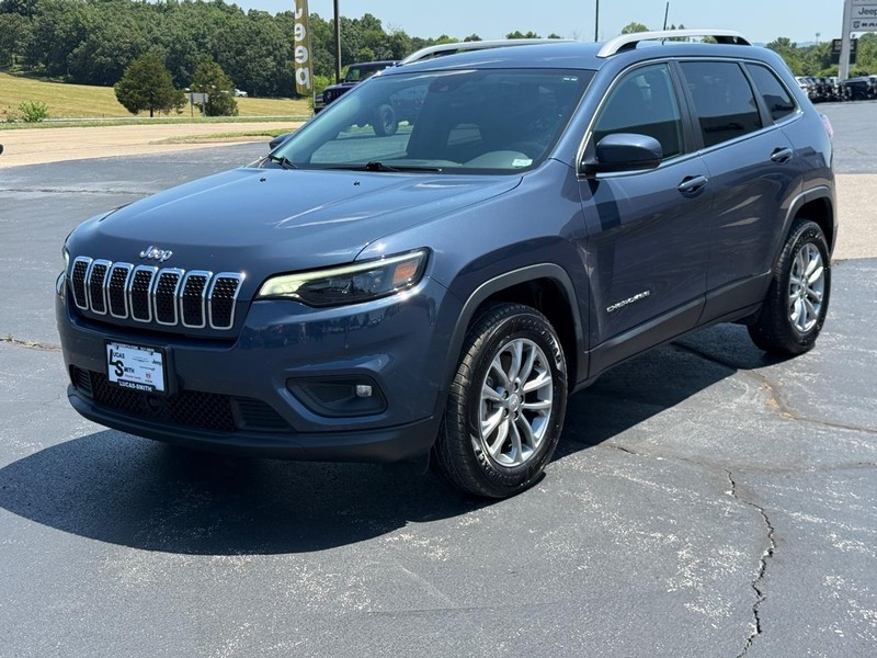 Jeep Cherokee Vehicle Full-screen Gallery Image 8