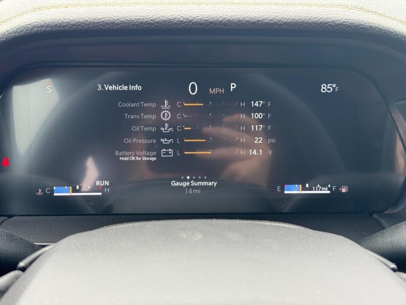 Jeep Grand Cherokee Vehicle Full-screen Gallery Image 16