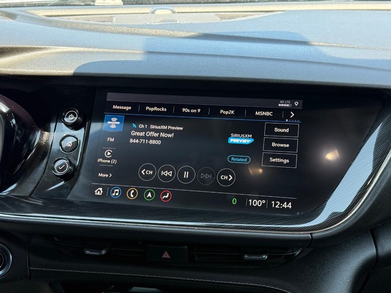 Buick Envision Vehicle Full-screen Gallery Image 14