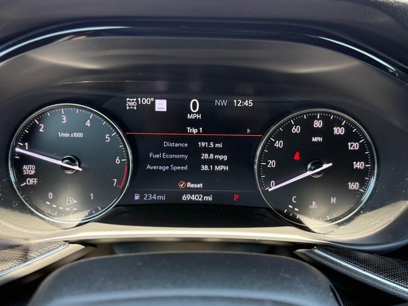 Buick Envision Vehicle Full-screen Gallery Image 20