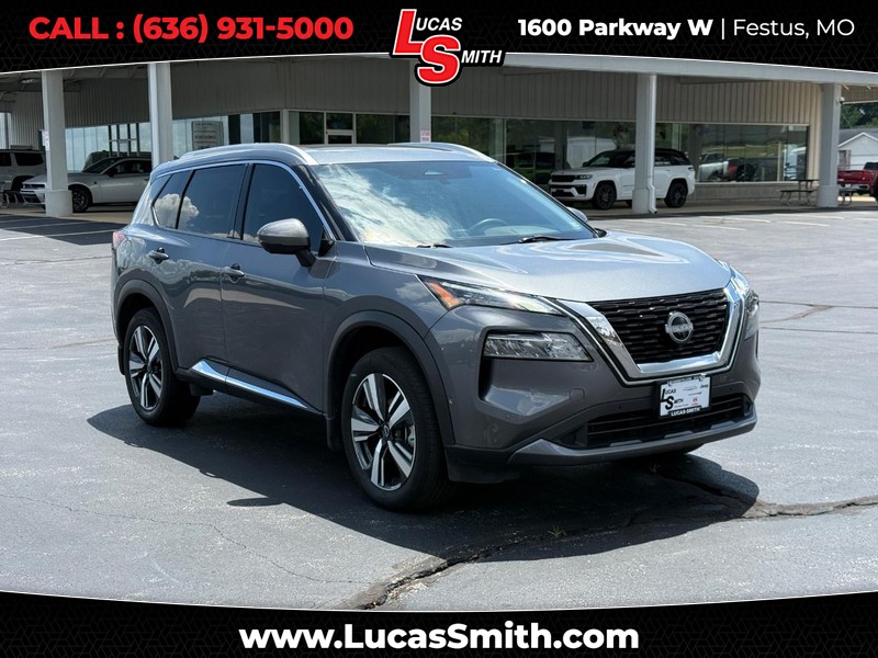 Nissan Rogue Vehicle Full-screen Gallery Image 01