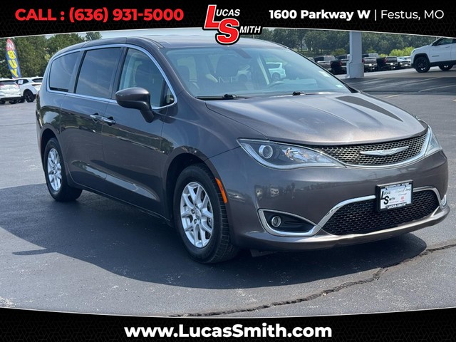 more details - chrysler pacifica