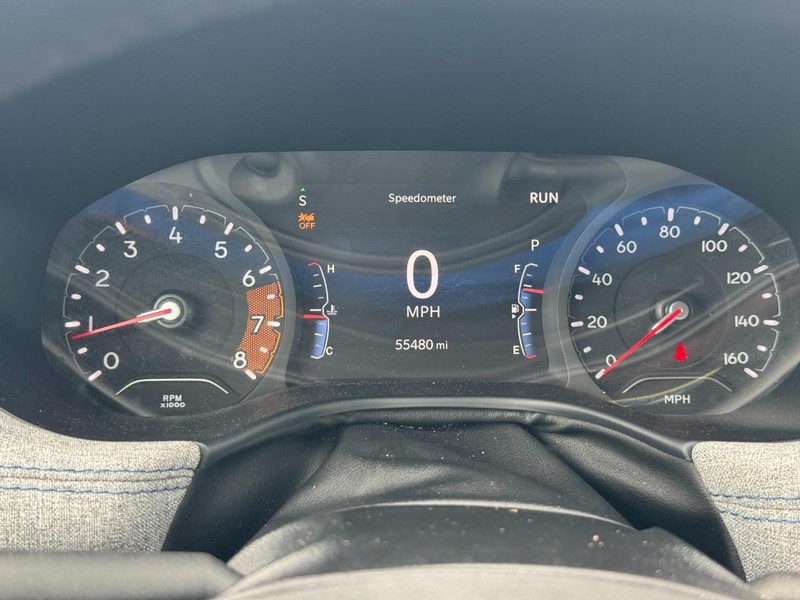 Jeep Compass Vehicle Full-screen Gallery Image 22