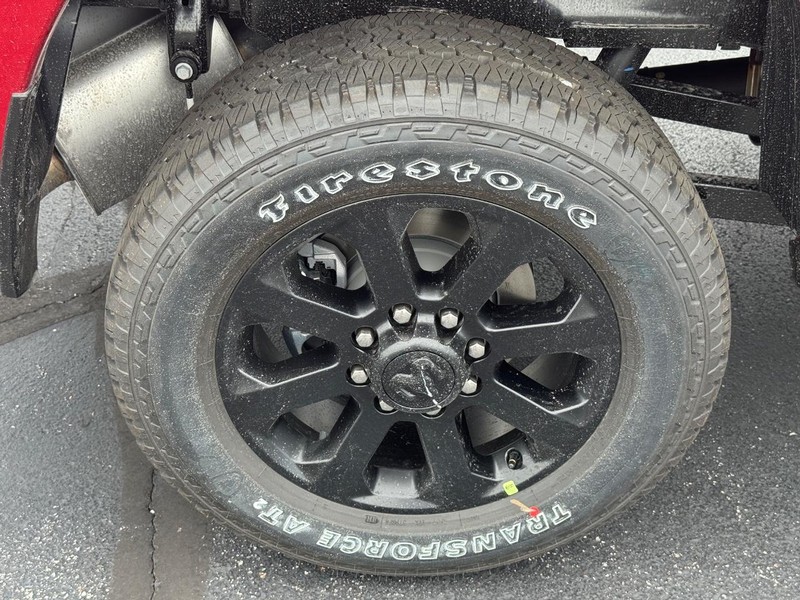 Ram 2500 Vehicle Full-screen Gallery Image 4