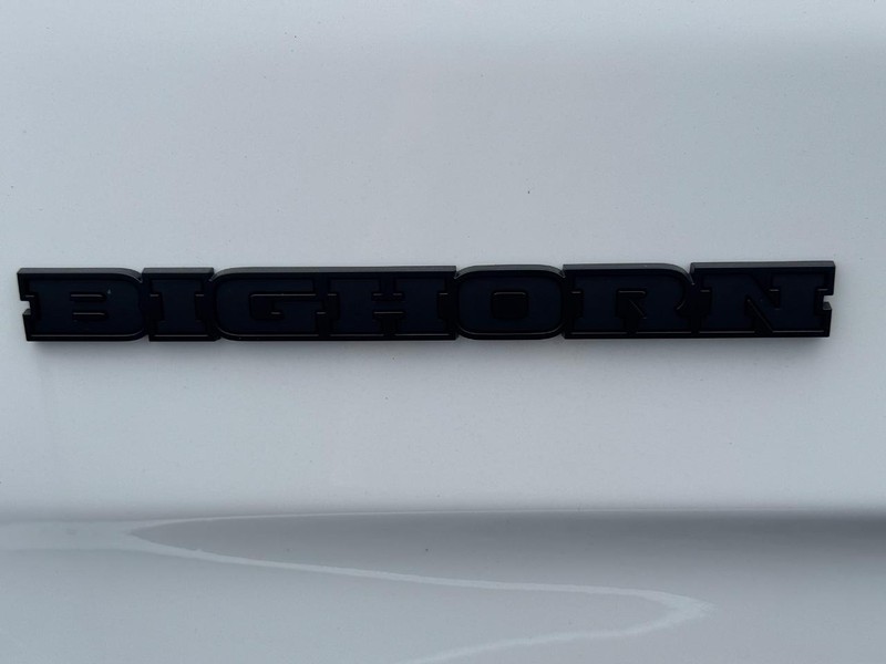Ram 1500 Vehicle Full-screen Gallery Image 4