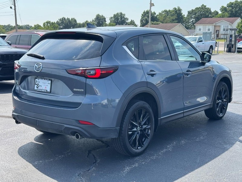 Mazda CX-5 Vehicle Full-screen Gallery Image 3