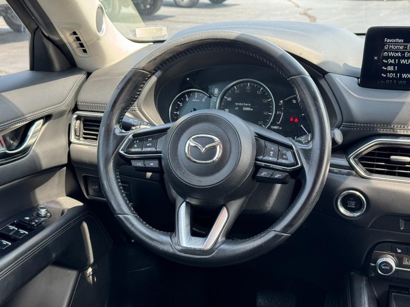 Mazda CX-5 Vehicle Full-screen Gallery Image 13