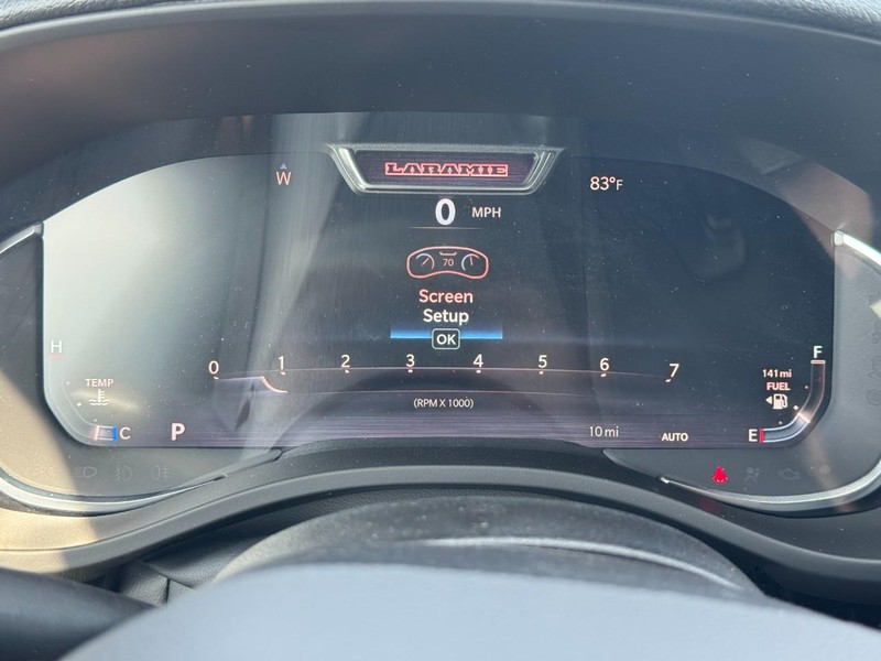 Ram 1500 Vehicle Full-screen Gallery Image 18