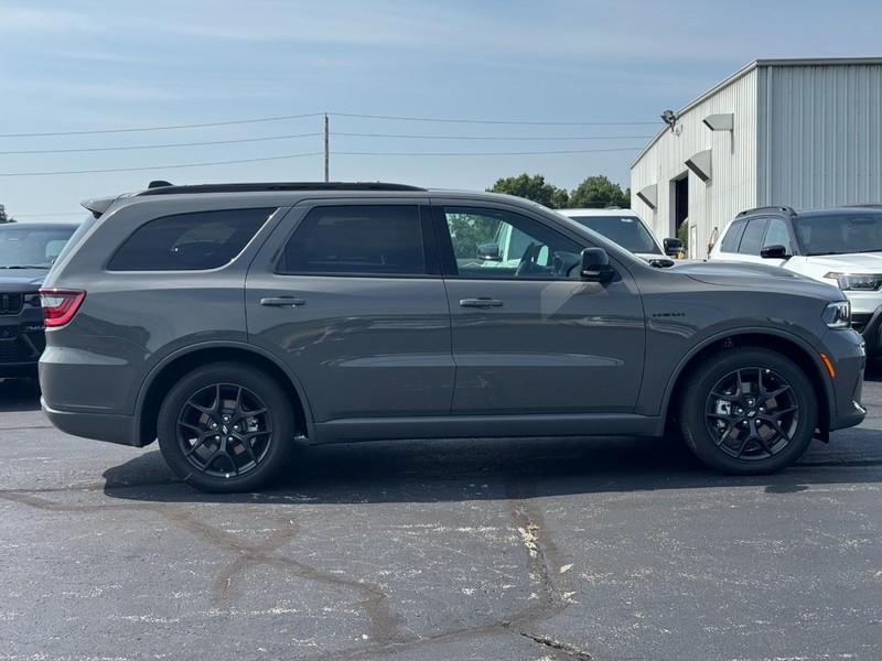 Dodge Durango Vehicle Full-screen Gallery Image 2