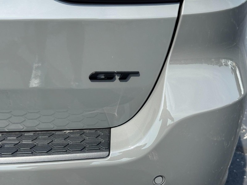 Dodge Durango Vehicle Full-screen Gallery Image 5