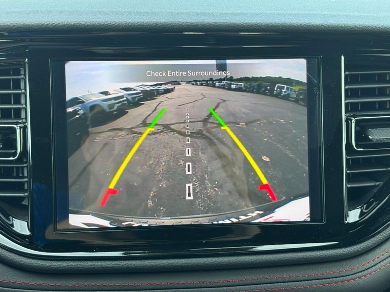 Dodge Durango Vehicle Full-screen Gallery Image 20