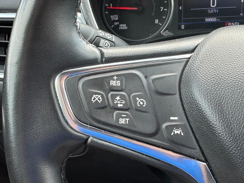 Chevrolet Equinox Vehicle Full-screen Gallery Image 20