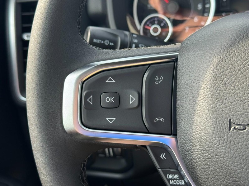 Ram 1500 Vehicle Full-screen Gallery Image 15