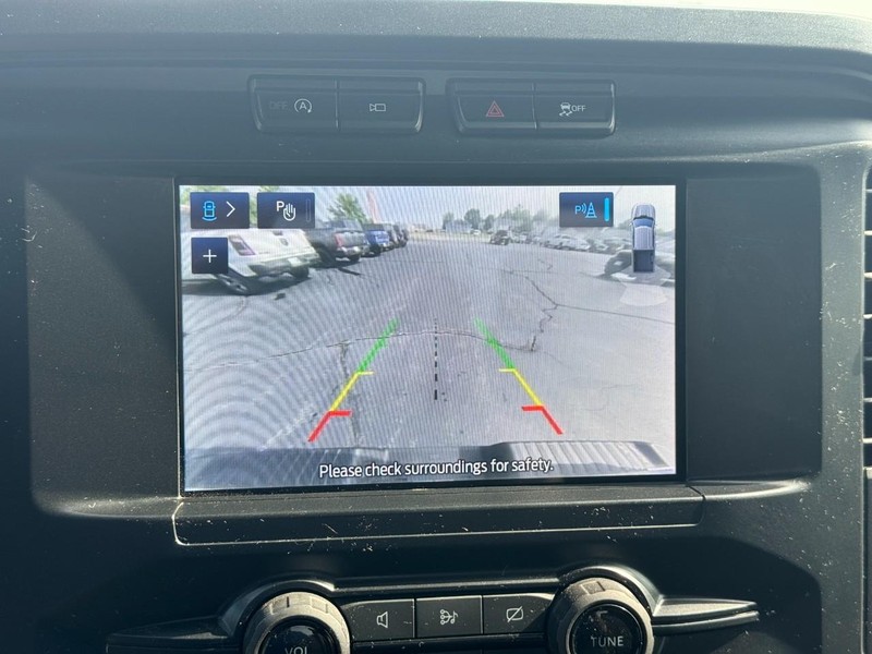 Ford F-150 Vehicle Full-screen Gallery Image 20