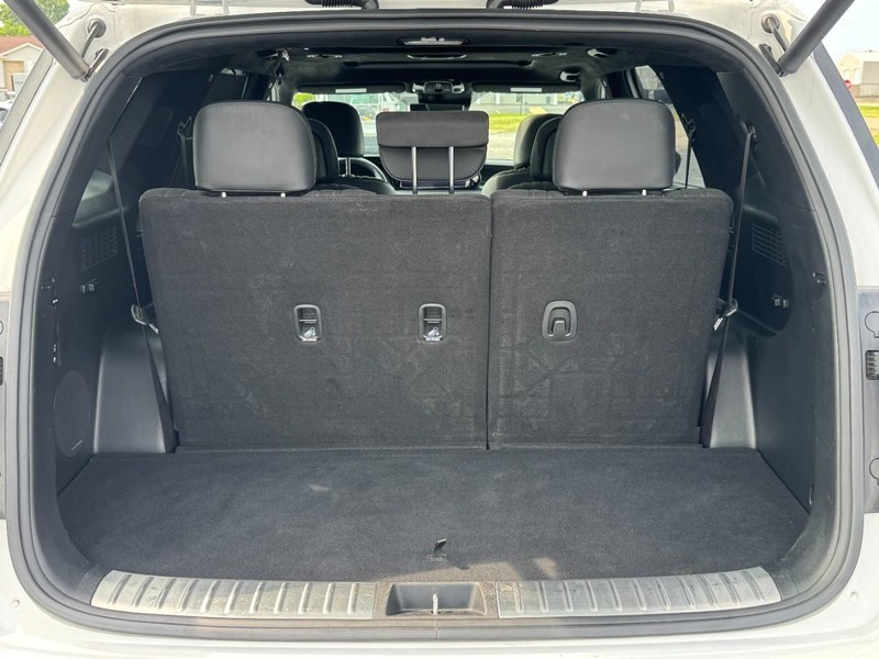 Hyundai Palisade Vehicle Full-screen Gallery Image 06