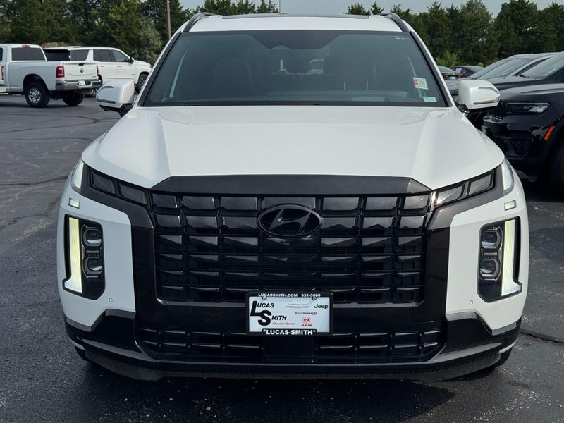 Hyundai Palisade Vehicle Full-screen Gallery Image 10
