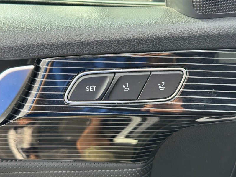 Hyundai Palisade Vehicle Full-screen Gallery Image 19