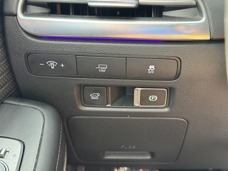 Hyundai Palisade Vehicle Full-screen Gallery Image 21