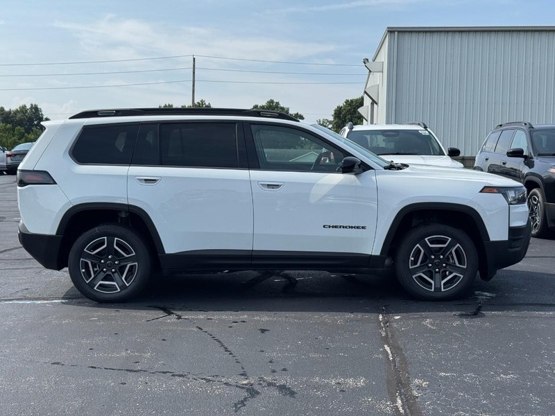 2026 Jeep Cherokee Limited - Photo 2