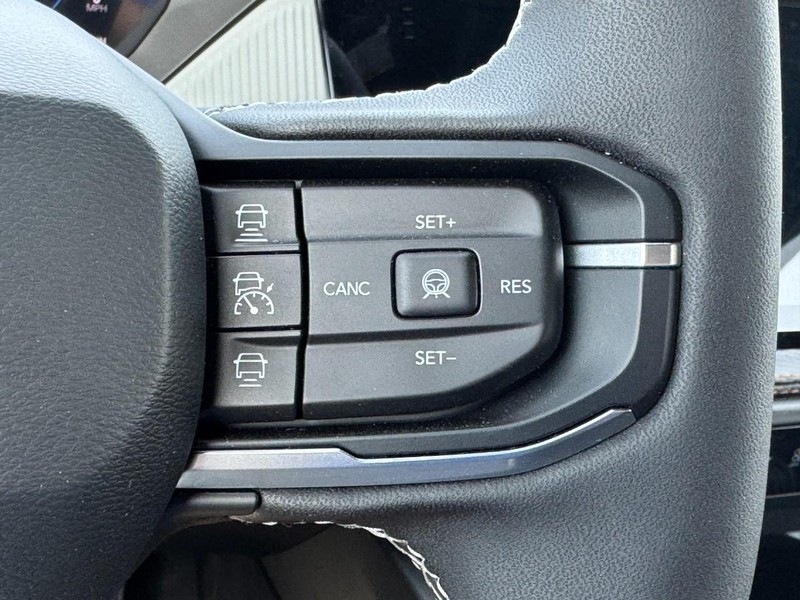 2026 Jeep Cherokee Limited - Photo 15