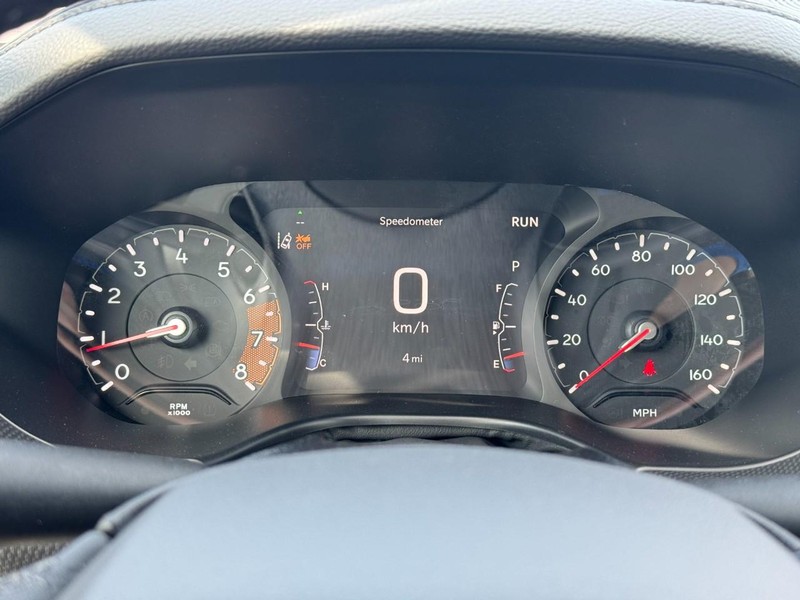 Jeep Compass Vehicle Full-screen Gallery Image 16