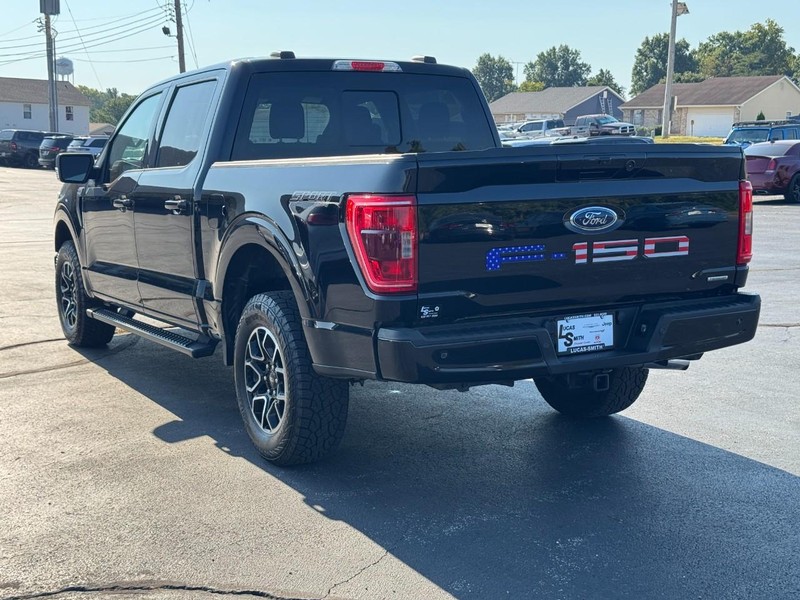 Ford F-150 Vehicle Full-screen Gallery Image 06