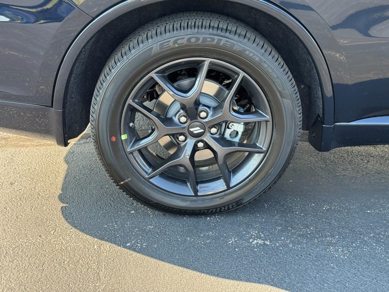 Dodge Durango Vehicle Full-screen Gallery Image 3
