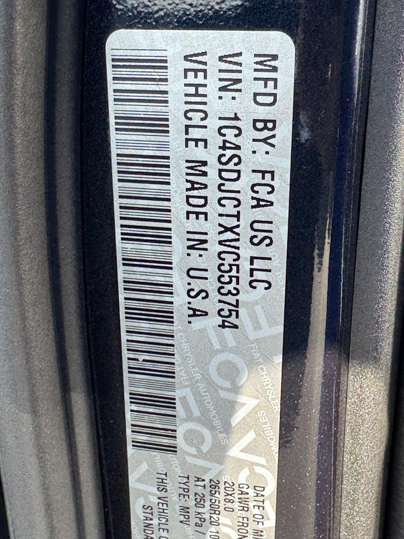 Dodge Durango Vehicle Full-screen Gallery Image 22