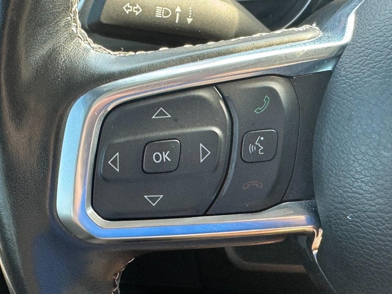 Jeep Wrangler Vehicle Full-screen Gallery Image 19