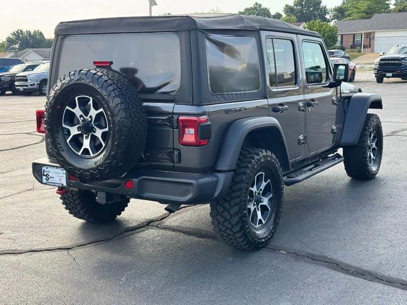 Jeep Wrangler Unlimited Vehicle Full-screen Gallery Image 3
