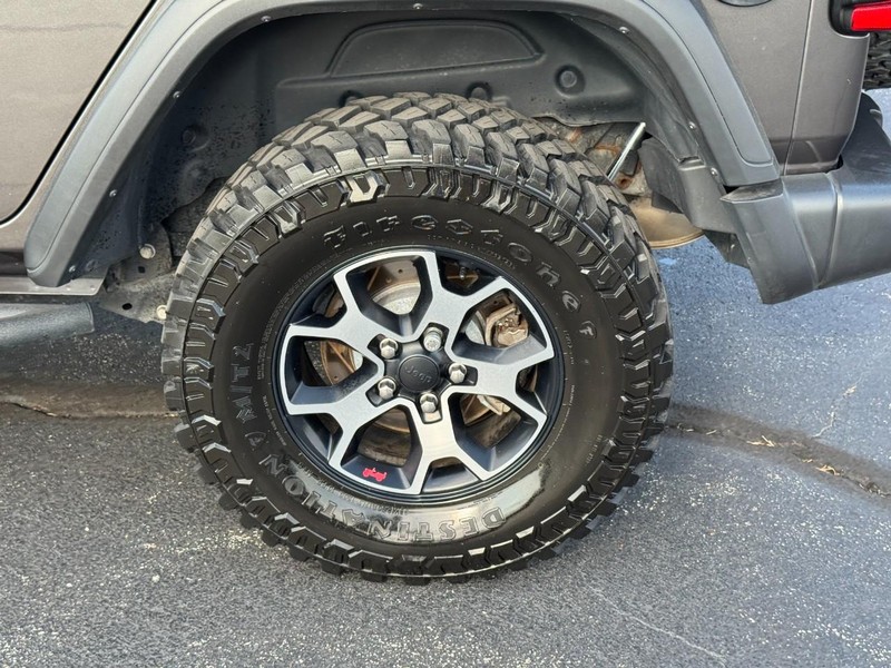 Jeep Wrangler Unlimited Vehicle Full-screen Gallery Image 7