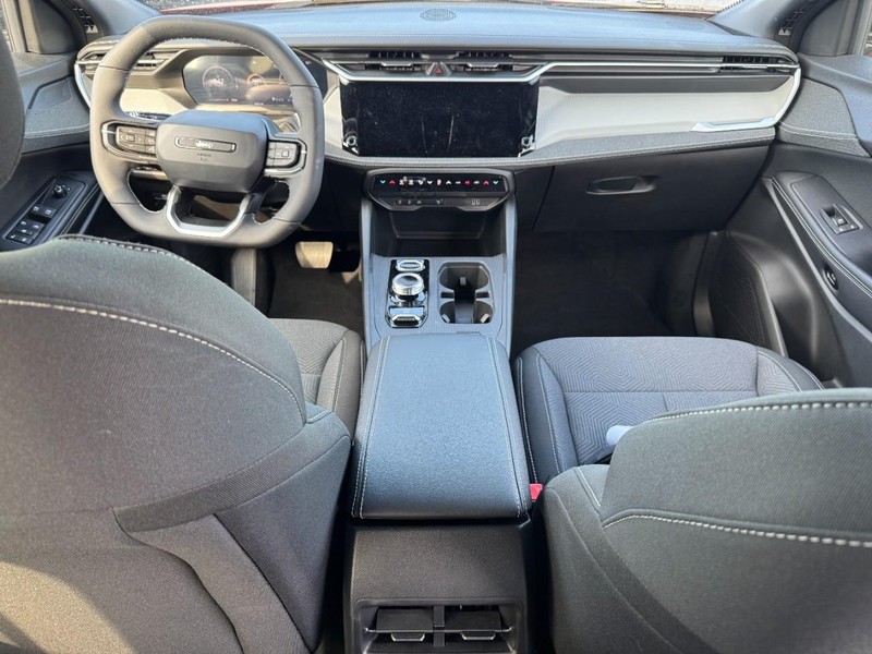 Jeep Cherokee Vehicle Full-screen Gallery Image 7