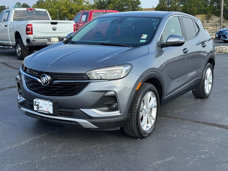Buick Encore GX Vehicle Full-screen Gallery Image 08