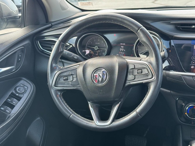 Buick Encore GX Vehicle Full-screen Gallery Image 13