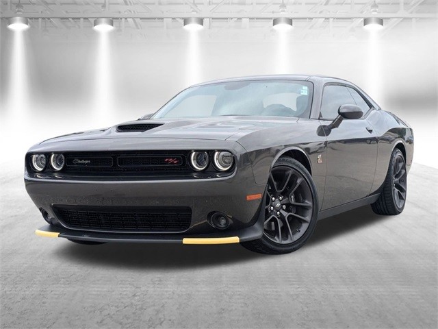 more details - dodge challenger