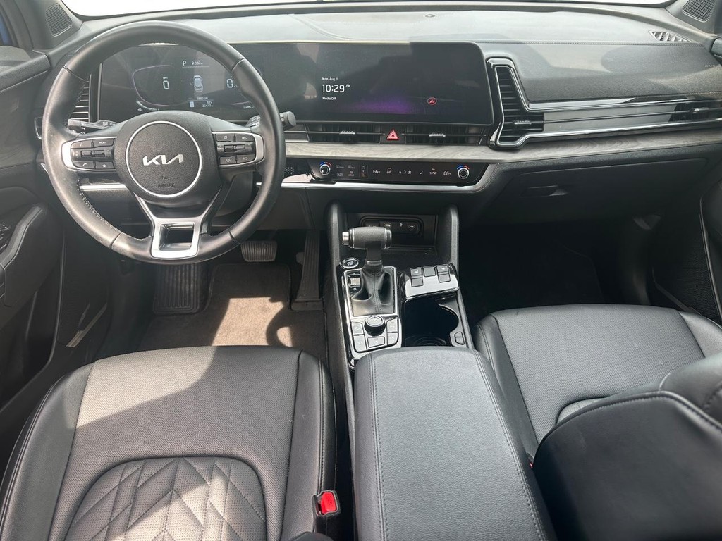 Kia Sportage Vehicle Full-screen Gallery Image 14