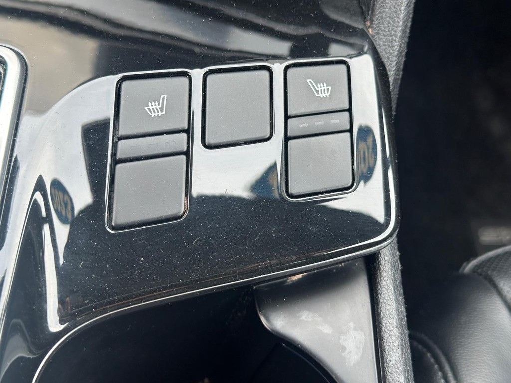 Kia Sportage Vehicle Full-screen Gallery Image 26