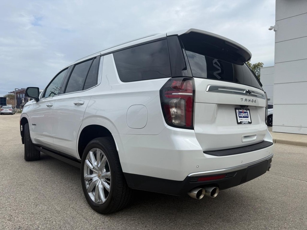 Chevrolet Tahoe Vehicle Full-screen Gallery Image 05