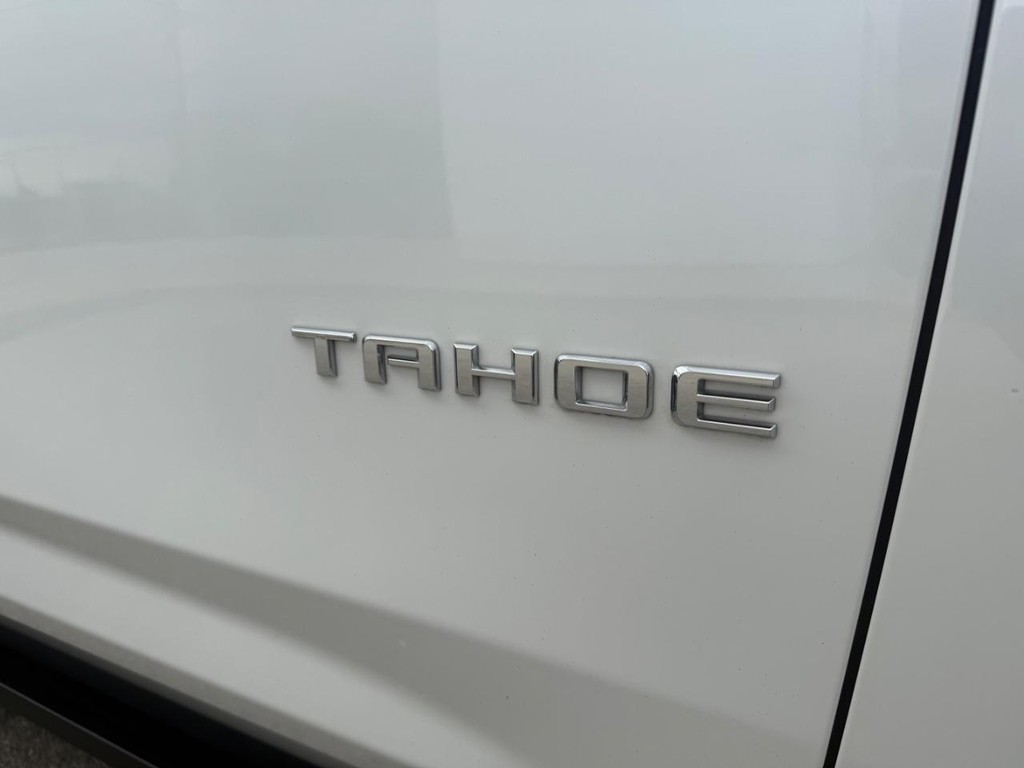 Chevrolet Tahoe Vehicle Full-screen Gallery Image 07